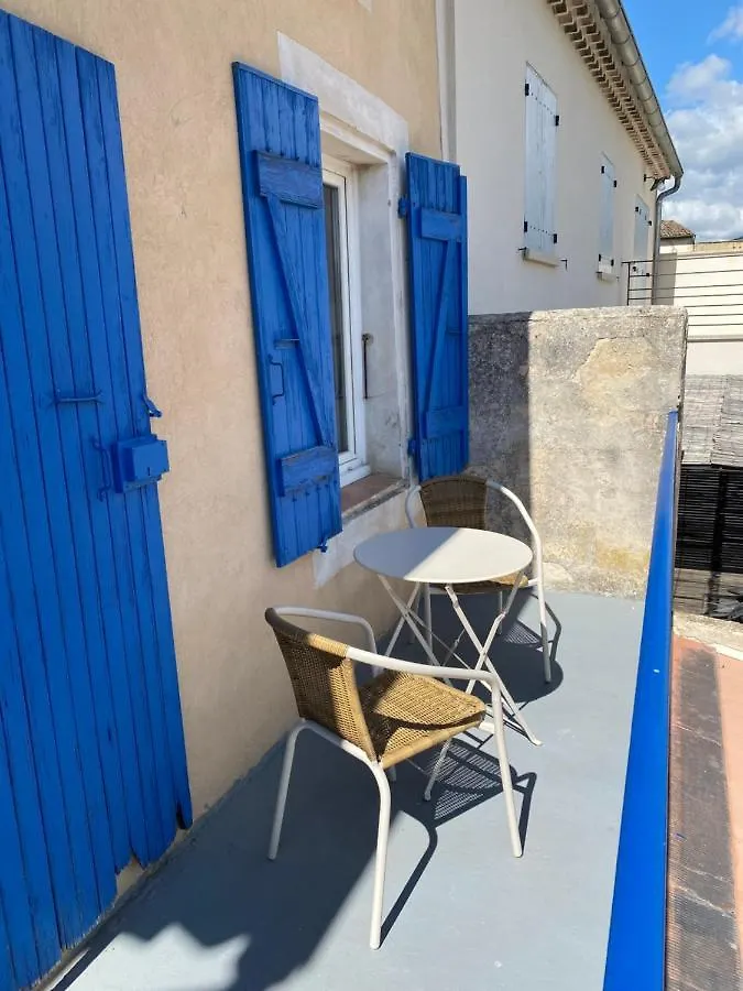 Holiday home Les Volets Bleus Villa Malaucene