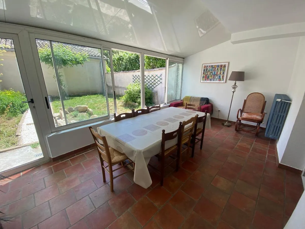 Holiday home Les Volets Bleus Villa Malaucene