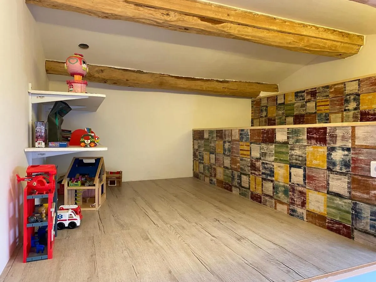 Les Volets Bleus Villa Malaucene Holiday home